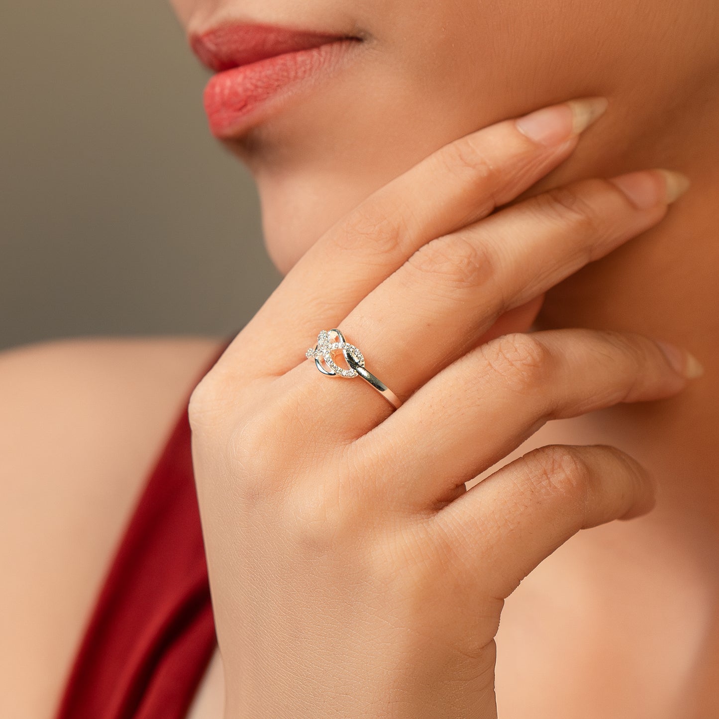 Queen  Adjustable Ring