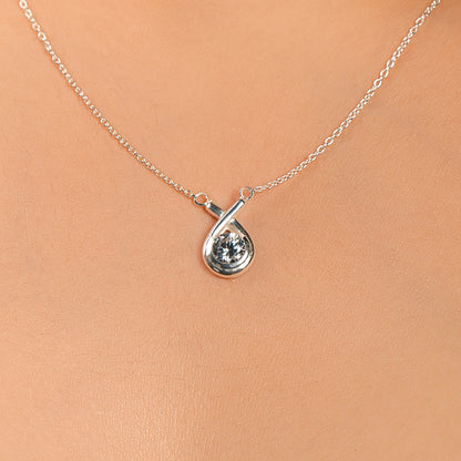 Solitaire Chain Pendant