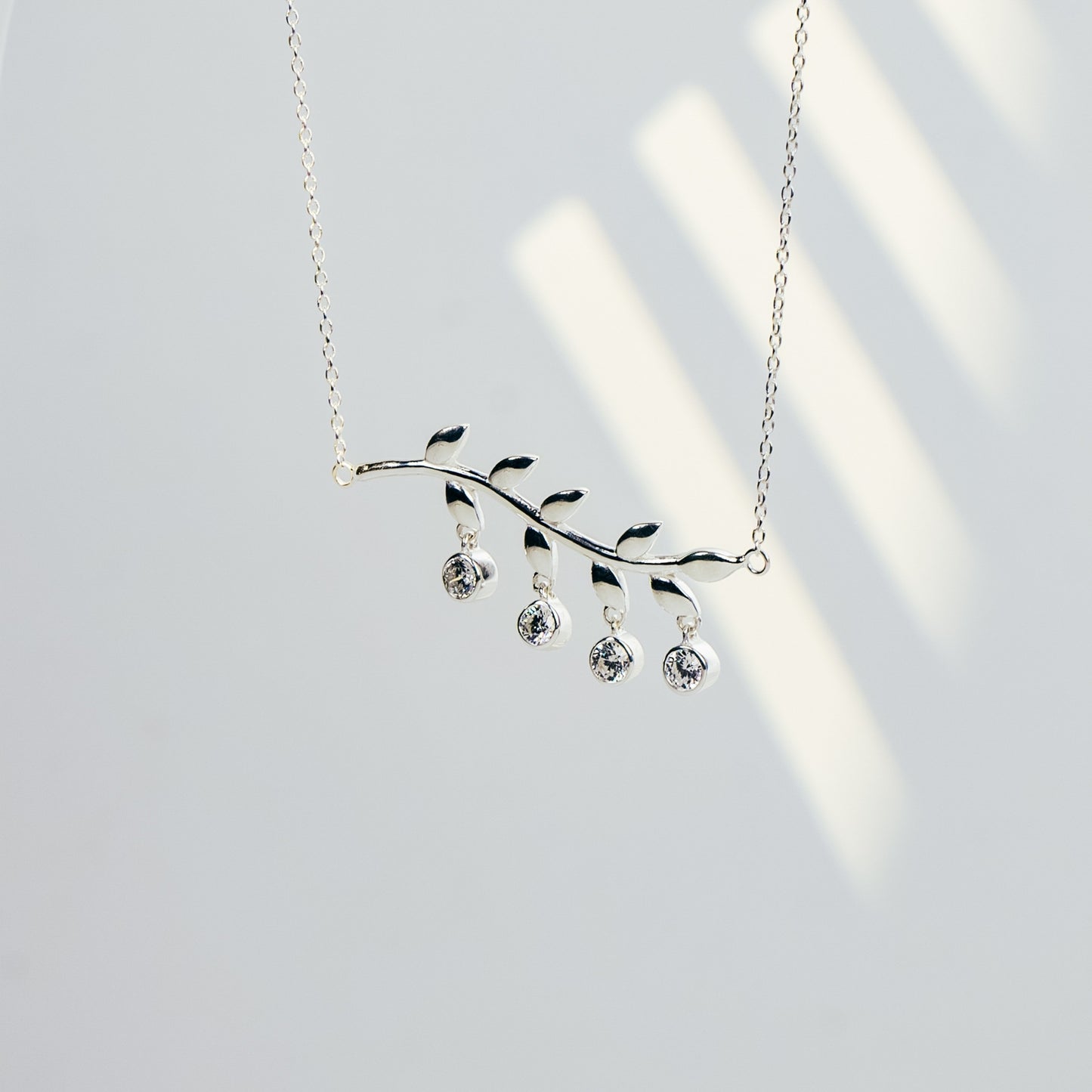 Leaf Chain Pendant
