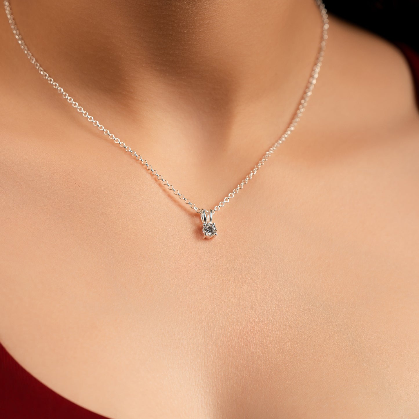 Solitaire Chain Pendant