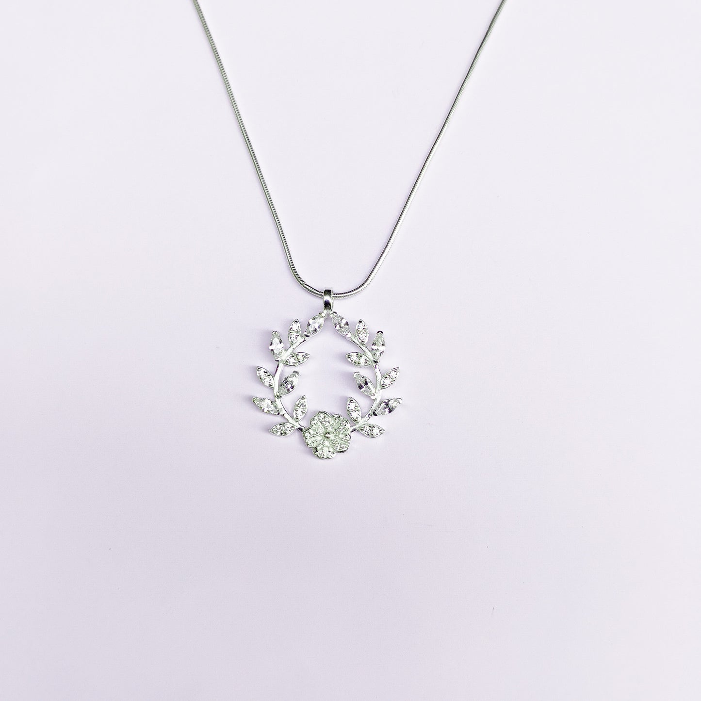 Floral Chain Pendant